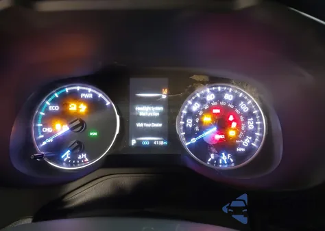 2022 Toyota Rav4 Xle Premium z USA, uszkodzony, nr VIN 2T3A1RFVXNC269653